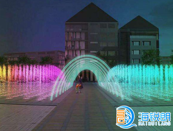 廣場彩色噴泉